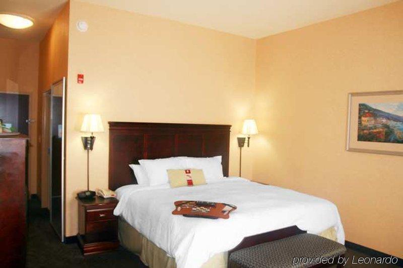Hampton Inn&Suites Nacogdoches Zimmer foto